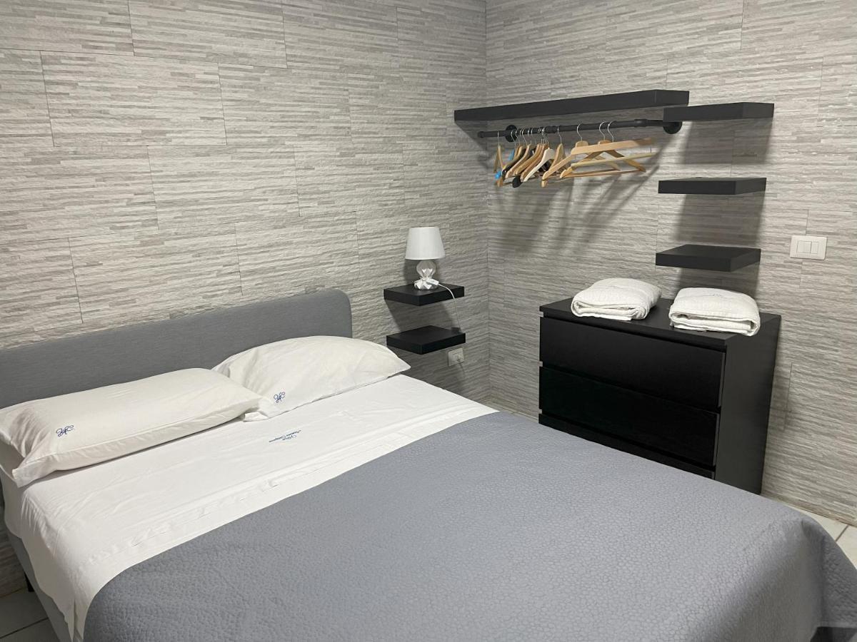 Villa Avvocato Catapano Pontecagnano Faiano Buitenkant foto