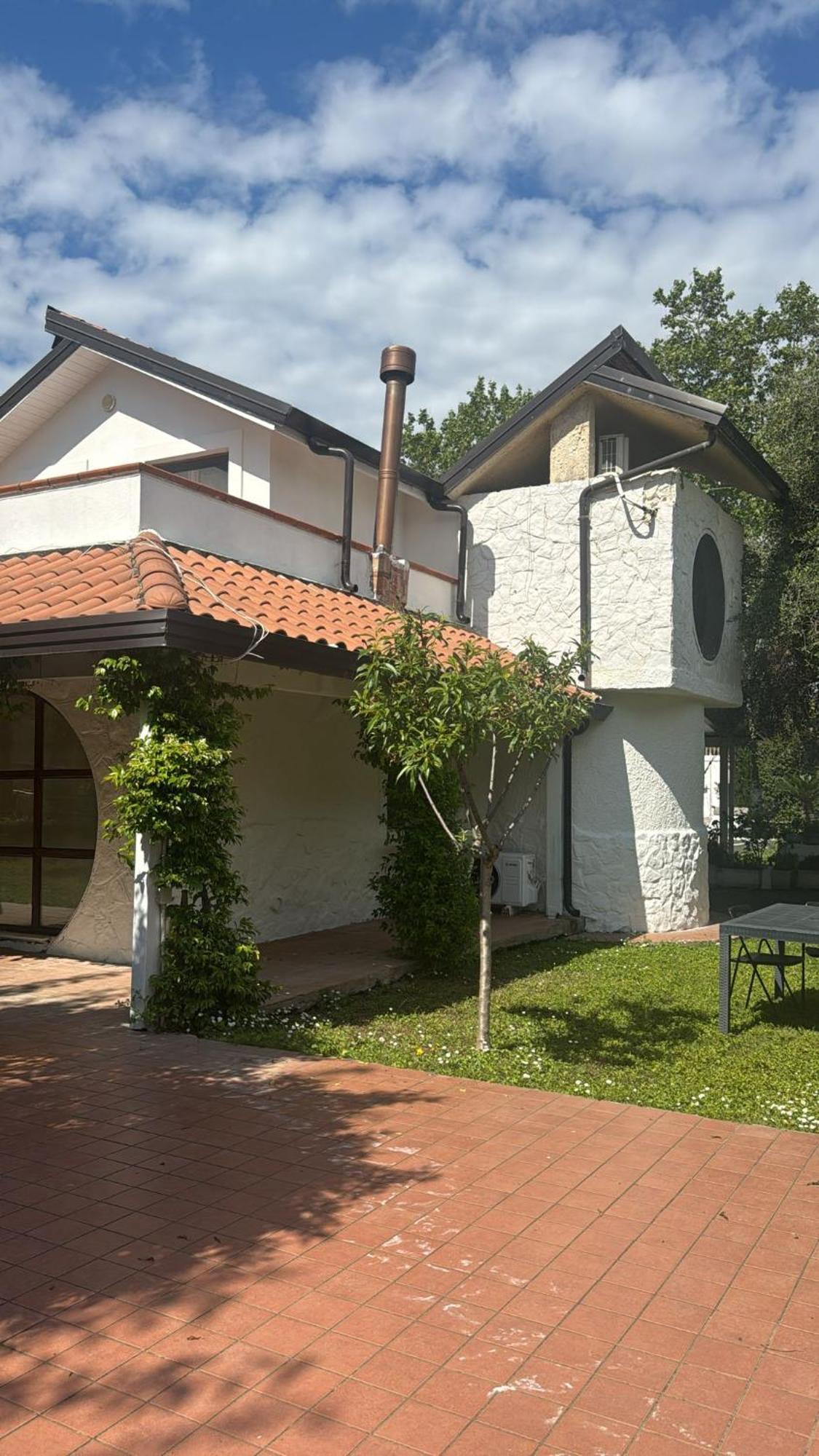 Villa Avvocato Catapano Pontecagnano Faiano Buitenkant foto